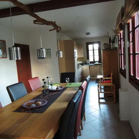 Vakantie Huis Dum Oenter Holiday home *